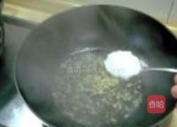 菠萝炒虾球的做法图解5