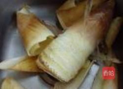 笋烧肉的做法图解1