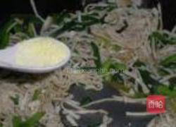 大蒜炒干丝的做法图解8