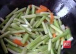 芹菜炒香干的做法图解3