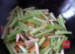 芹菜炒香干的做法图解5