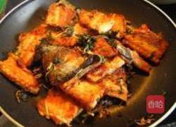 紫苏香煎三文鱼骨的做法图解9