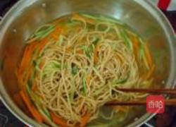 蒜香拌云丝的做法图解4