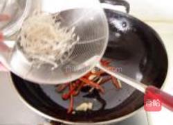 银鱼萝卜丝的做法图解5