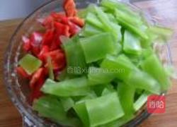 莴笋炒肉片的做法图解3