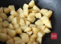 土豆烧鸡的做法图解6