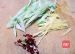 雪菜肉丁面的做法图解5