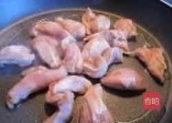 荷兰豆鸡腿炒面的做法图解5