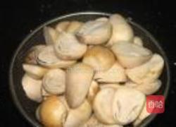 清炒草菇的做法图解1