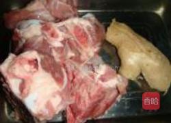 猪骨藕汤的做法图解1