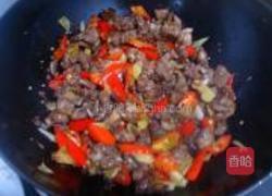 尖椒爆鸭块的做法图解7