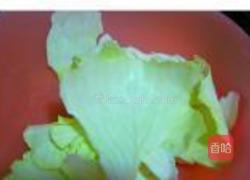 包菜小炒腊肉片的做法图解2