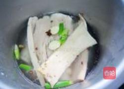 麻辣牛板筋的做法图解3