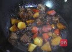 土豆烧牛肉的做法图解6