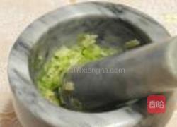 鸡丸葫芦串的做法图解2