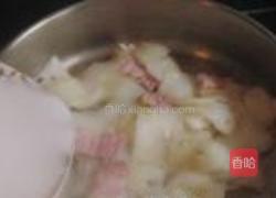 咸肉片炒白菜帮子的做法图解7