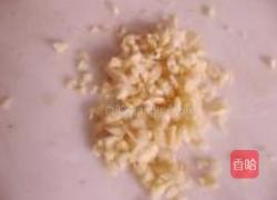 虾仁拌木耳的做法图解2