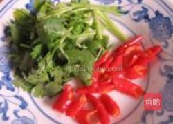 虾仁拌木耳的做法图解3