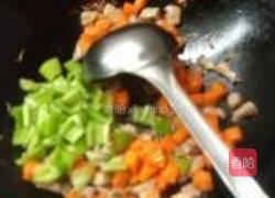 炒多彩丁的做法图解9