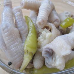 泡椒凤爪的做法[图]