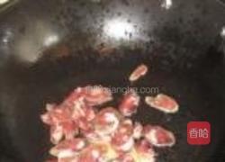 番茄杏鮑菇炒香腸的做法圖解3