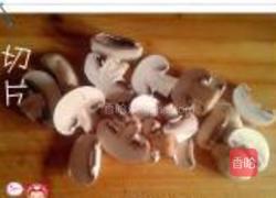 李府花样炒菇的做法图解4
