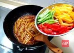 鱼香土豆炒什锦的做法图解7