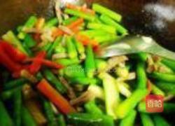 芦笋炒肉丝的做法图解5
