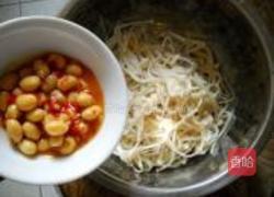 腊八豆拌金针菇的做法图解6