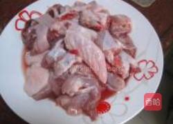豆角烧鸭的做法图解1