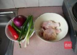 洋葱鸡腿的做法图解1