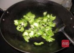 凉瓜炒牛肉的做法图解6