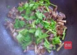香菇炒鸭肾的做法图解8