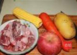 葡酒苹果炖牛肋的做法图解1