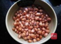 花生眉豆鸡脚汤的做法图解4