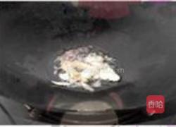 黄豆腐竹烧鸡脚的做法图解3