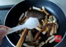 青椒炒香干的做法图解5