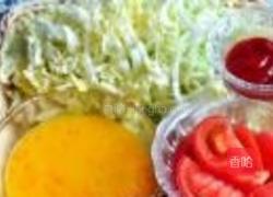 番茄鸡蛋炒卷心菜的做法图解2