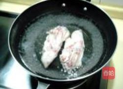 黄豆花生煲猪脚的做法图解2