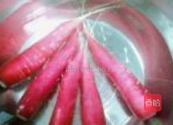 清凉小红萝卜的做法图解1