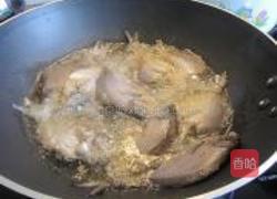 茴香炸小海鱼的做法图解5