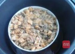 梅菜蒸扣肉的做法图解10