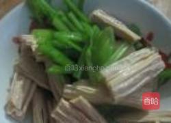 凉拌芹菜腐竹的做法图解6