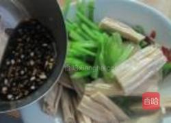 凉拌芹菜腐竹的做法图解7