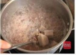 奶香芡实香芋羹的做法图解4