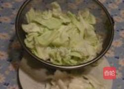 干锅手撕包菜的做法图解1