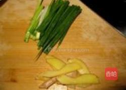 豉香猪皮焖苦瓜的做法图解3