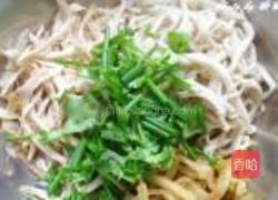 榨菜鸡丝拌金针菇的做法图解7