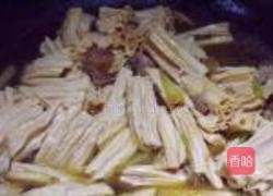 瓜条腐竹的做法图解7