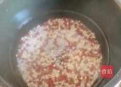 薏米红豆粥的做法图解5